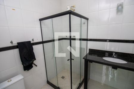 Casa de condomínio para alugar com 600m², 3 quartos e 2 vagasBanheiro externo