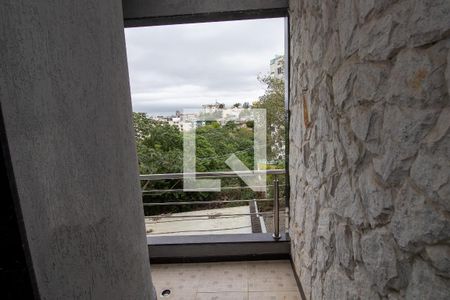 Casa de condomínio para alugar com 600m², 3 quartos e 2 vagasBanheiro quarto 1