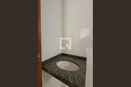 Apartamento à venda com 84m², 2 quartos e 1 vaga Apartamento à venda com 84m², 2 quartos e 1 vagaBanheiro