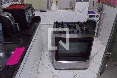 Cozinha de apartamento para alugar com 2 quartos, 49m² em Curicica, Rio de Janeiro