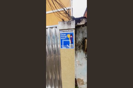 Placa  de apartamento para alugar com 2 quartos, 49m² em Curicica, Rio de Janeiro