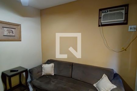 quarto 1 de casa à venda com 5 quartos, 300m² em Taquara, Rio de Janeiro