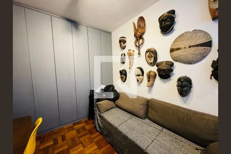 Apartamento à venda com 70m², 1 quarto e sem vaga Apartamento à venda com 70m², 1 quarto e sem vagaEscritório