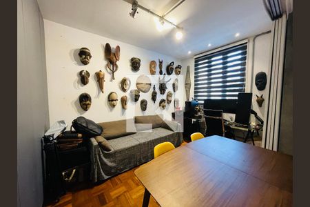 Apartamento à venda com 70m², 1 quarto e sem vaga Apartamento à venda com 70m², 1 quarto e sem vagaEscritório