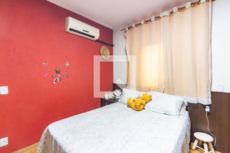 Casa à venda com 286m², 4 quartos e 2 vagas Casa à venda com 286m², 4 quartos e 2 vagasSuíte