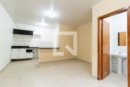 Kitnet de kitnet/studio para alugar com 1 quarto, 32m² em Novo Mundo, Curitiba