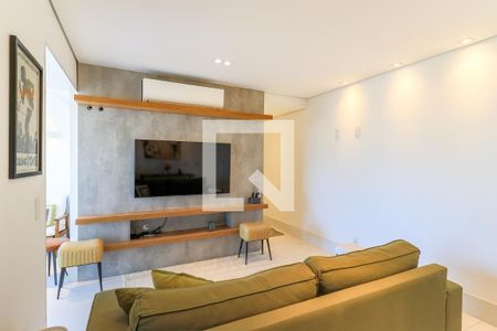 Apartamento para alugar com 67m², 2 quartos e 1 vagaSala