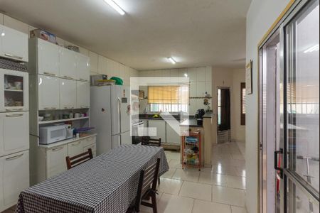 Casa à venda com 96m², 3 quartos e 3 vagasCozinha