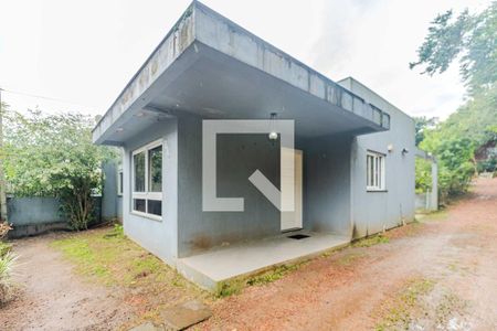 Casa à venda com 230m², 5 quartos e 3 vagasFachada