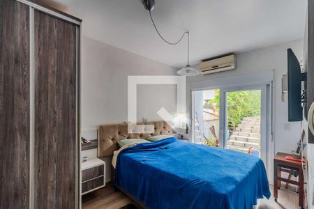 Casa à venda com 230m², 5 quartos e 3 vagasSuíte 1