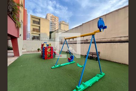 Apartamento à venda com 79m², 2 quartos e 1 vagaÁrea comum - Playground