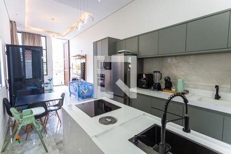 Casa à venda com 129m², 3 quartos e 2 vagas Casa à venda com 129m², 3 quartos e 2 vagasCozinha/Área de Serviço