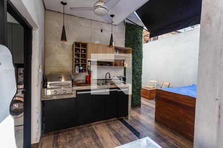 Casa à venda com 129m², 3 quartos e 2 vagas Casa à venda com 129m², 3 quartos e 2 vagasEspaço Gourmet