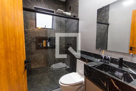 Casa à venda com 129m², 3 quartos e 2 vagas Casa à venda com 129m², 3 quartos e 2 vagasBanheiro Social