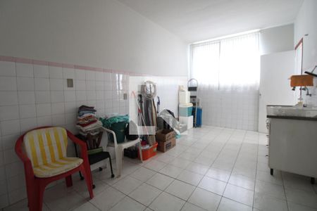 Apartamento à venda com 83m², 2 quartos e 1 vagaCozinha