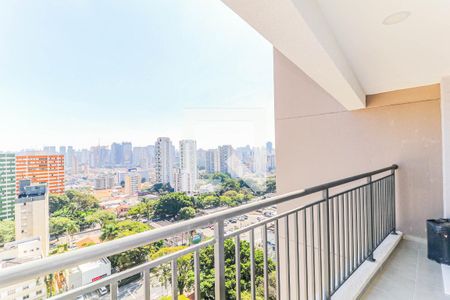 Apartamento à venda com 33m², 1 quarto e sem vaga Apartamento à venda com 33m², 1 quarto e sem vagaVaranda