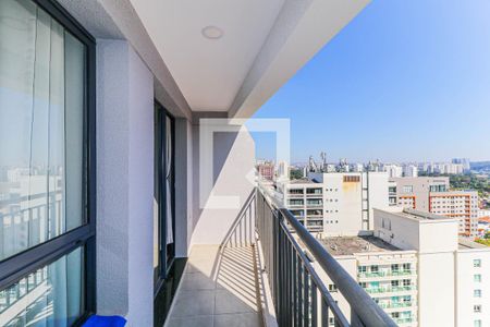 Apartamento à venda com 33m², 1 quarto e sem vaga Apartamento à venda com 33m², 1 quarto e sem vagaVaranda