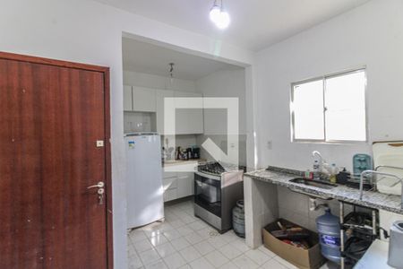 Casa para alugar com 2000m², 2 quartos e sem vaga Casa para alugar com 2000m², 2 quartos e sem vagaCozinha