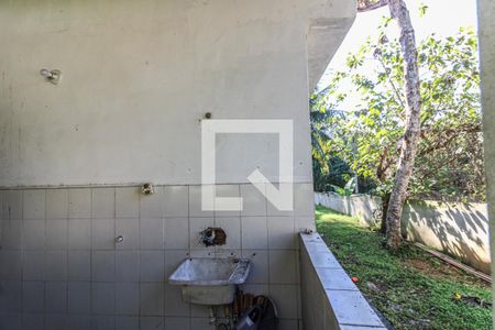 Casa para alugar com 2000m², 2 quartos e sem vaga Casa para alugar com 2000m², 2 quartos e sem vagaÁrea de Serviço