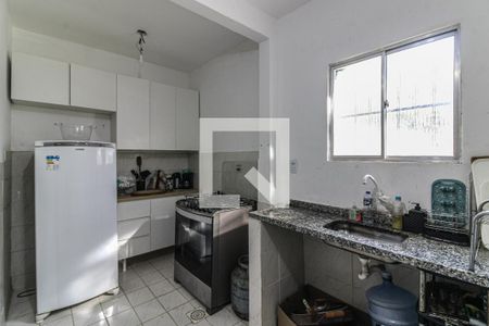 Casa para alugar com 2000m², 2 quartos e sem vaga Casa para alugar com 2000m², 2 quartos e sem vagaCozinha