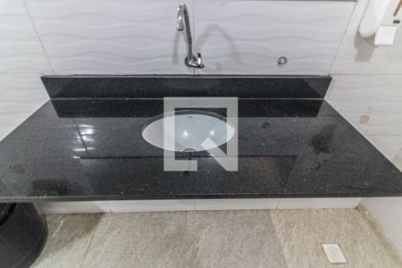 Casa para alugar com 2000m², 2 quartos e sem vaga Casa para alugar com 2000m², 2 quartos e sem vagaBanheiro Área Externa