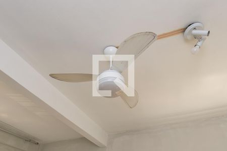 Sala de casa de condomínio para alugar com 3 quartos, 80m² em Olaria, Rio de Janeiro