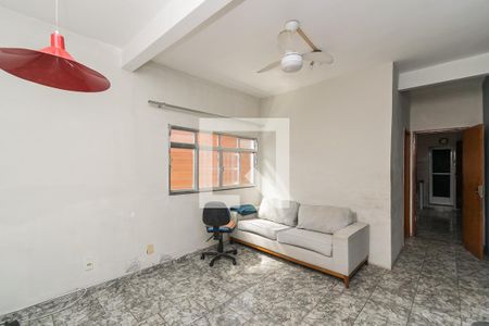 Sala de casa de condomínio para alugar com 3 quartos, 80m² em Olaria, Rio de Janeiro