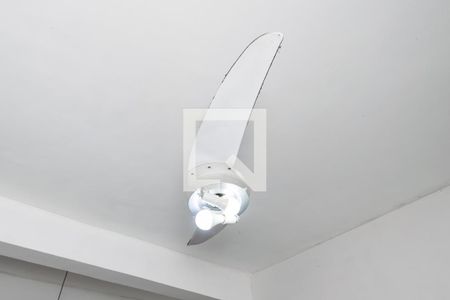 Quarto 2 de casa de condomínio para alugar com 3 quartos, 80m² em Olaria, Rio de Janeiro