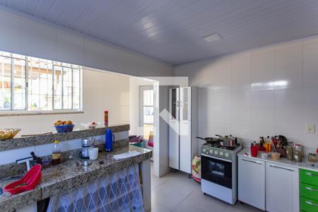 Casa para alugar com 360m², 3 quartos e 2 vagasCozinha