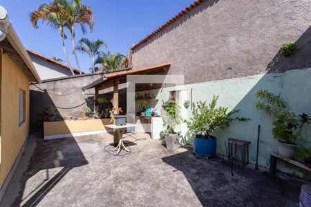 Casa para alugar com 360m², 3 quartos e 2 vagasQuintal