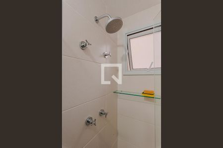 Apartamento para alugar com 57m², 2 quartos e 1 vaga Apartamento para alugar com 57m², 2 quartos e 1 vagaBanheiro da Suíte