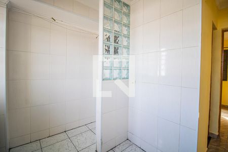 Cozinha de apartamento para alugar com 2 quartos, 45m² em Chácara São João, São Paulo
