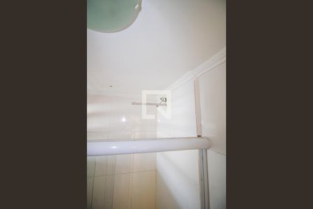 Banheiro de apartamento para alugar com 2 quartos, 45m² em Chácara São João, São Paulo
