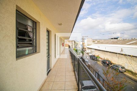 Apartamento para alugar com 45m², 2 quartos e sem vaga Apartamento para alugar com 45m², 2 quartos e sem vagaEntrada