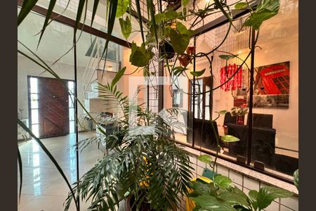 Casa à venda com 140m², 3 quartos e 2 vagas Casa à venda com 140m², 3 quartos e 2 vagasJardim