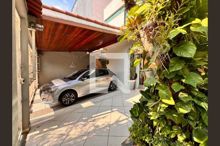 Casa à venda com 140m², 3 quartos e 2 vagas Casa à venda com 140m², 3 quartos e 2 vagasGaragem