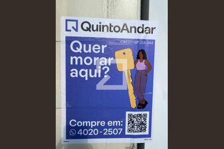 Casa à venda com 138m², 4 quartos e 2 vagas Casa à venda com 138m², 4 quartos e 2 vagasPlaca