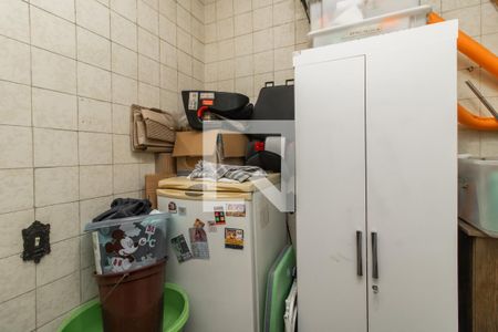 Casa à venda com 138m², 4 quartos e 2 vagas Casa à venda com 138m², 4 quartos e 2 vagasÁrea de Serviço