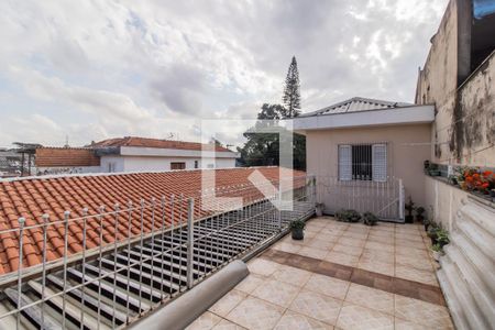 Casa à venda com 138m², 4 quartos e 2 vagas Casa à venda com 138m², 4 quartos e 2 vagasLaje