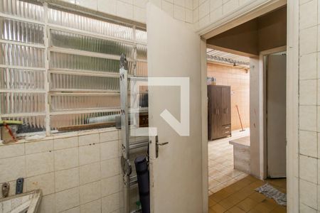 Casa à venda com 138m², 4 quartos e 2 vagas Casa à venda com 138m², 4 quartos e 2 vagasÁrea de Serviço