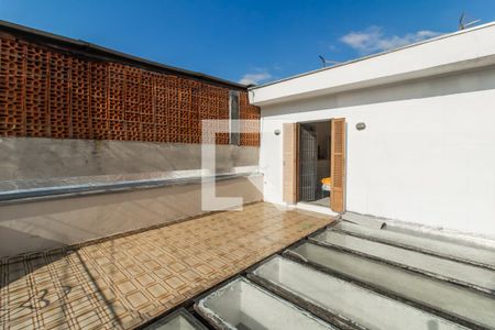 Casa à venda com 138m², 4 quartos e 2 vagas Casa à venda com 138m², 4 quartos e 2 vagasVaranda Suíte