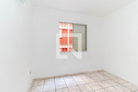Quarto 1 de apartamento para alugar com 2 quartos, 47m² em Itaquera, São Paulo