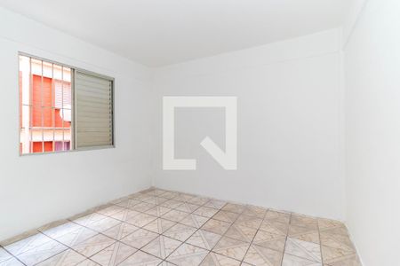 Quarto 1 de apartamento para alugar com 2 quartos, 47m² em Itaquera, São Paulo