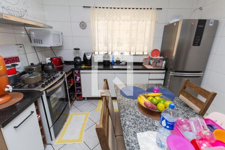 Casa à venda com 200m², 4 quartos e 3 vagasCozinha