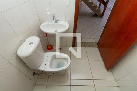 Casa à venda com 200m², 4 quartos e 3 vagasBanheiro 3