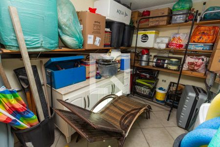 Casa à venda com 200m², 4 quartos e 3 vagasQuarto de Serviço