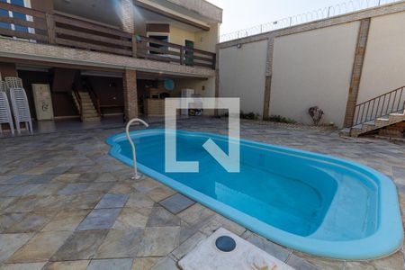 Casa à venda com 200m², 4 quartos e 3 vagasÁrea Externa