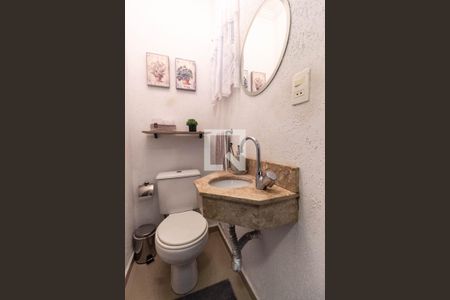 Casa à venda com 87m², 3 quartos e 1 vagaLavabo