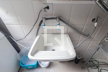 Casa à venda com 87m², 3 quartos e 1 vagaÁrea de serviço