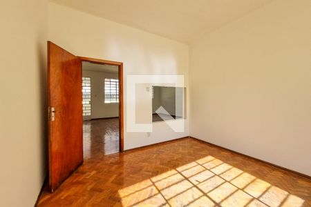 Casa para alugar com 360m², 6 quartos e 2 vagasQuarto 4
